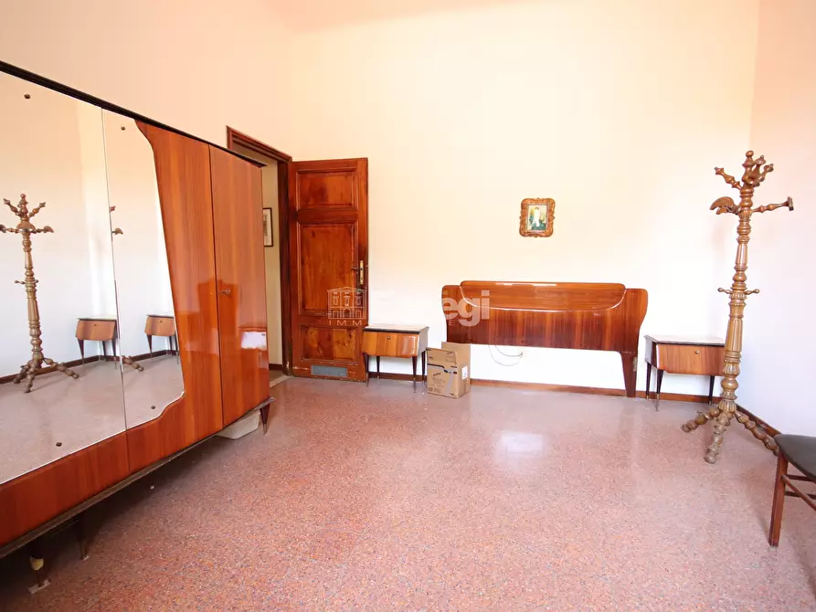 Immagine 16 di Villa in vendita  in Viale Agostino Marti a Lucca