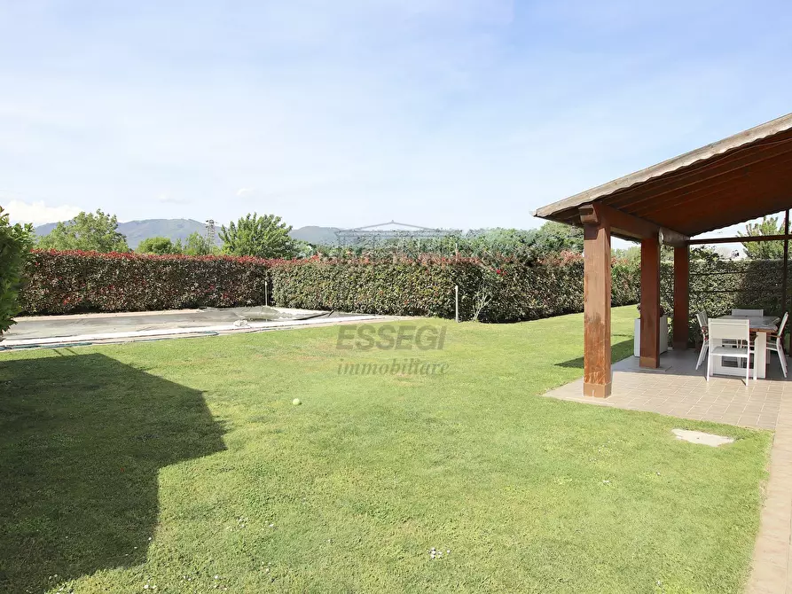 Immagine 8 di Villa in vendita  in Via Lombarda Lammari 293 a Capannori
