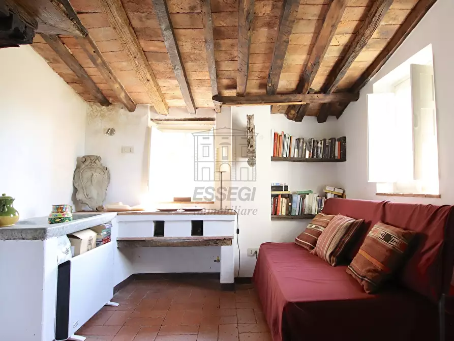Immagine 28 di Rustico / casale in vendita  in S.v. di Partigliano 11/A a Lucca