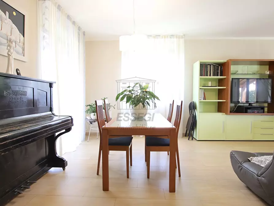Immagine 10 di Villa in vendita  in Via Lombarda Lammari 293 a Capannori