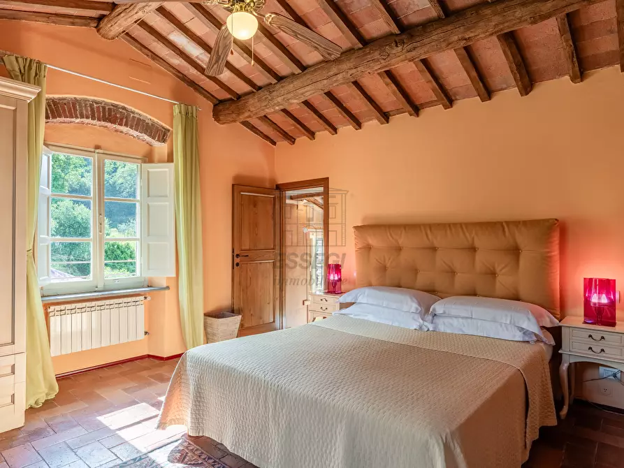 Immagine 11 di Rustico / casale in vendita  in Via di Mutigliano 1051/B a Lucca