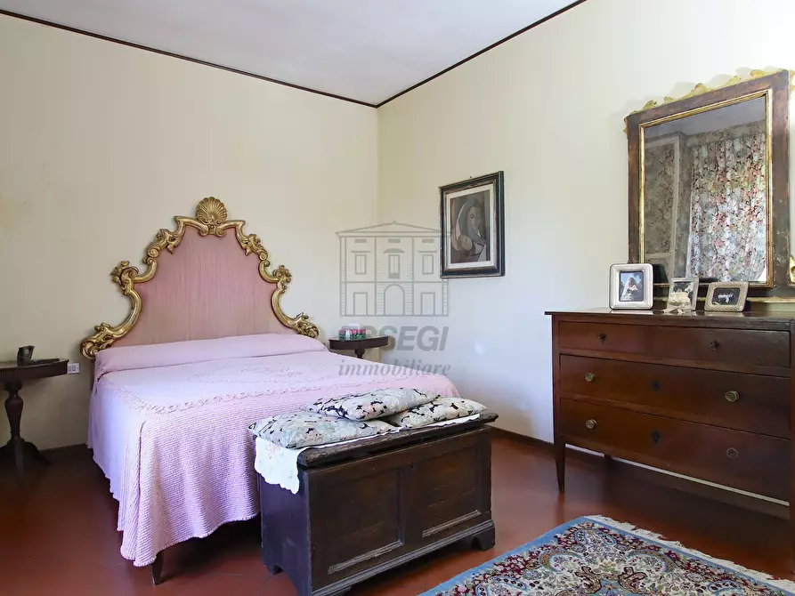 Immagine 19 di Villa in vendita  in Via dei Borelli a Lucca