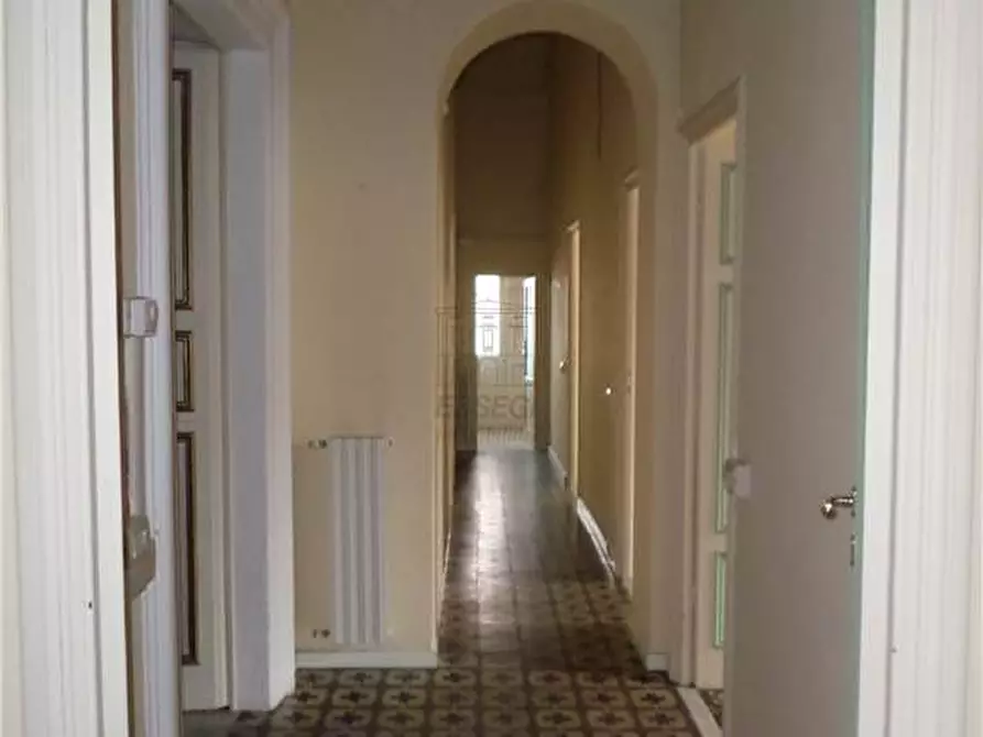 Immagine 3 di Appartamento in affitto  in Via burlamacchi a Lucca