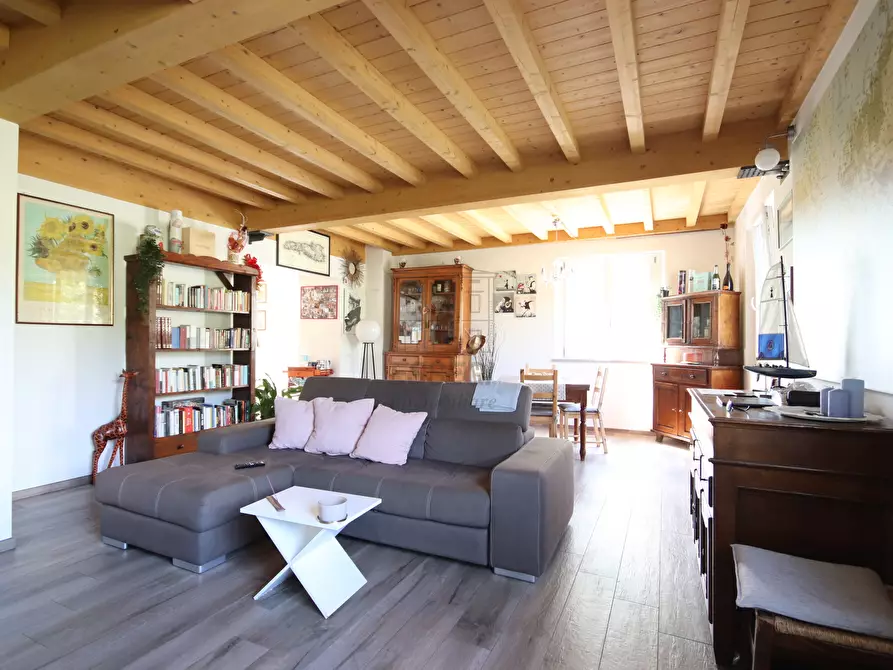 Immagine 22 di Villa in vendita  in Erta della Chiesa, Porcari 4 a Porcari