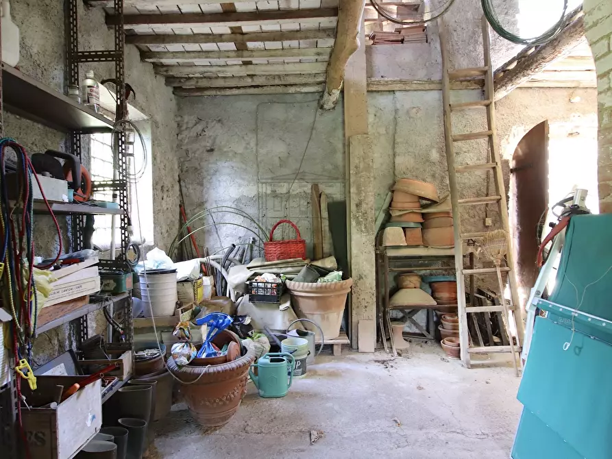Immagine 36 di Villa in vendita  in San Martino in Freddana a Lucca