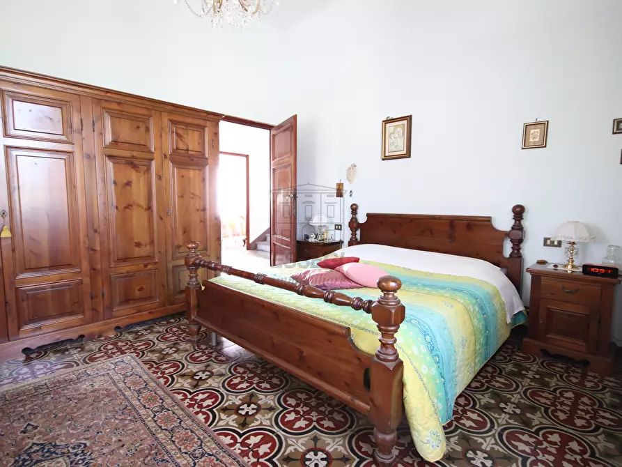 Immagine 18 di Villa in vendita  in Via Traversa di Parezzana 1 a Capannori