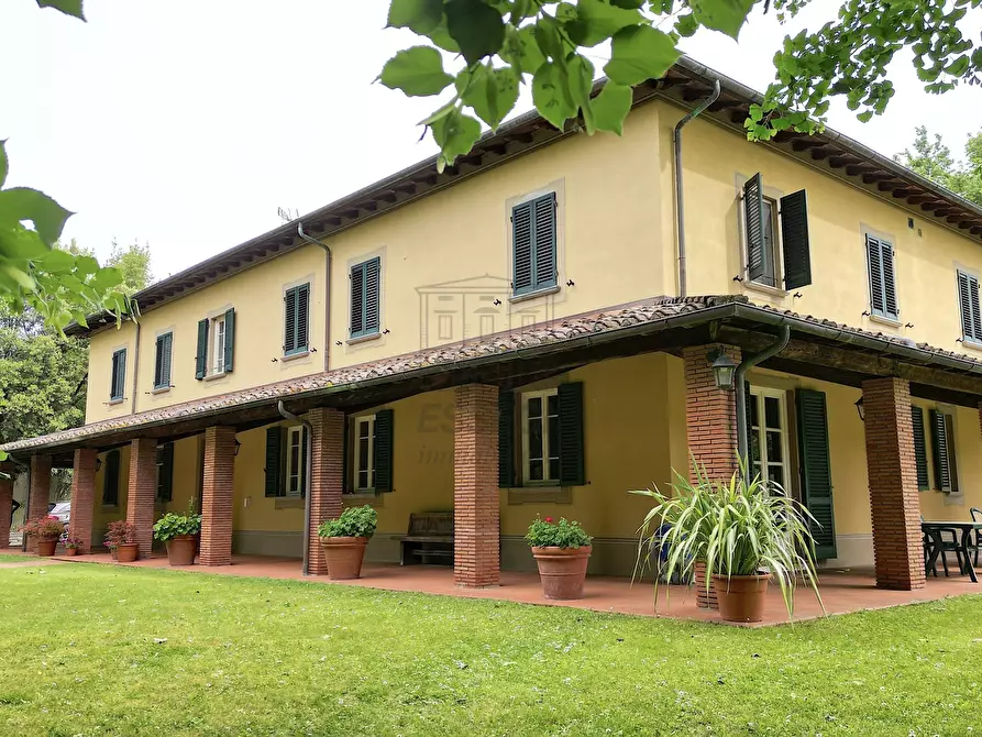 Immagine 7 di Villa in vendita  in Via di Tiglio 33 a Capannori