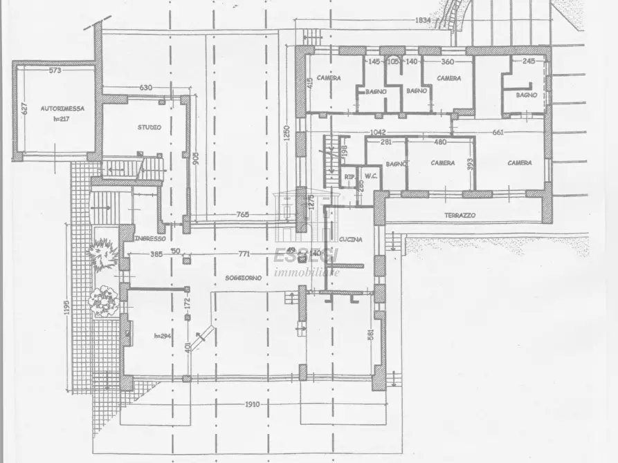 Immagine 32 di Villa in vendita  in Via di Moriano a Lucca