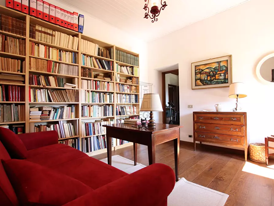 Immagine 23 di Rustico / casale in vendita  in Via del Borgo 55 a Lucca
