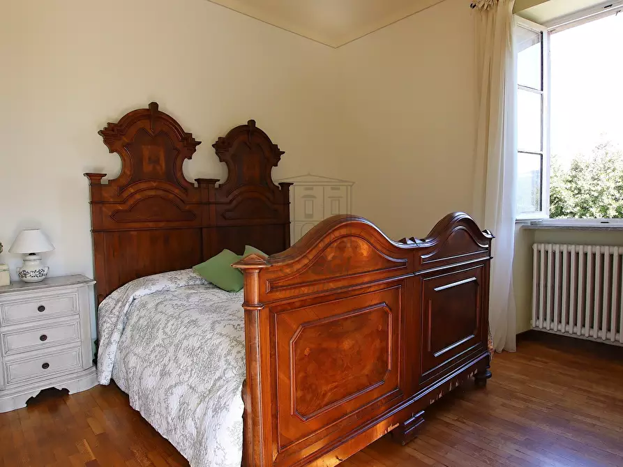 Immagine 19 di Villa in vendita  in vicopelago a Lucca