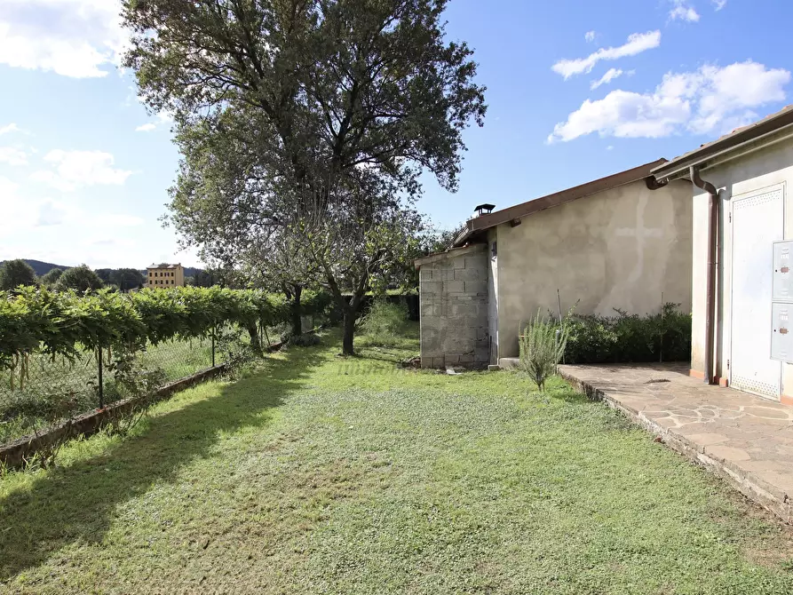 Immagine 31 di Casa indipendente in vendita  in Via Vecchia Pesciatina in Gragnano a Lucca