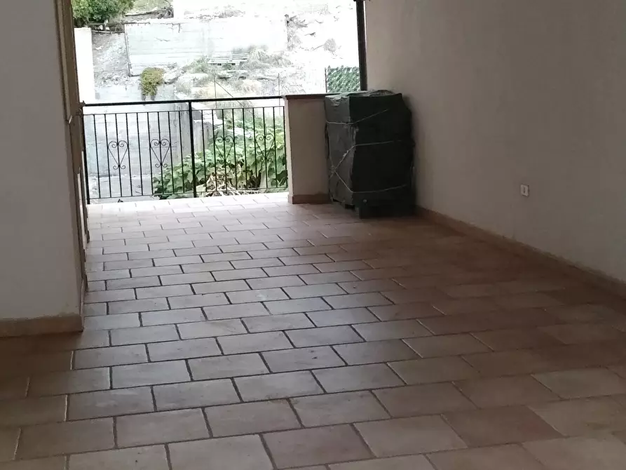 Immagine 1 di Casa indipendente in vendita  in Via Padula 12 a Bova Marina