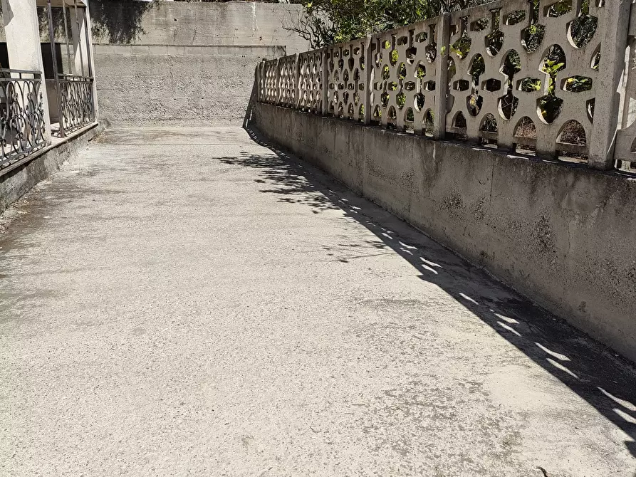 Immagine 12 di Bilocale in affitto  in Contrada Gruda a Palizzi