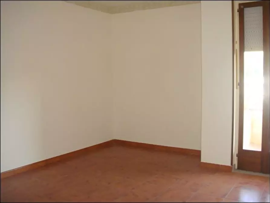 Immagine 4 di Quadrilocale in vendita  in Viale Aldo Moro 4 a Bova Marina