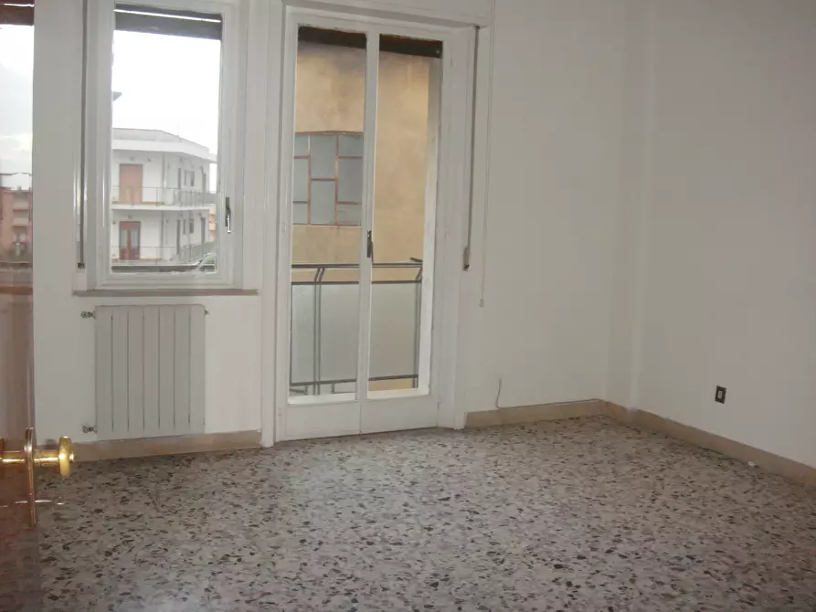 Immagine 9 di Quadrilocale in vendita  in Via Sbarre Centrali 574 a Reggio Di Calabria