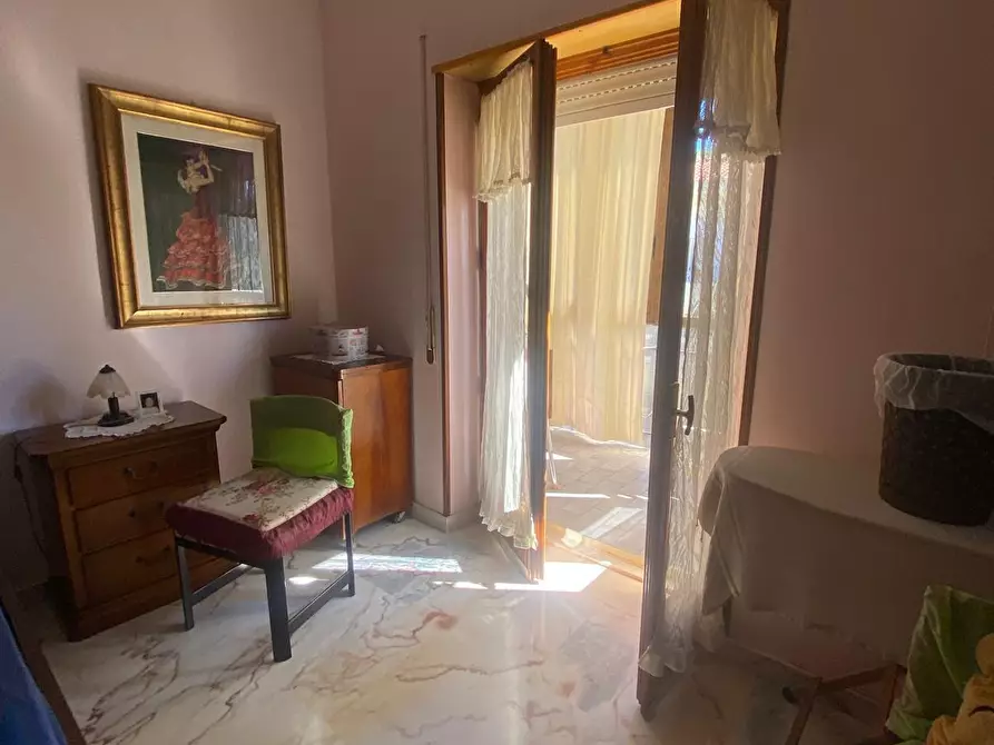 Immagine 18 di Pentalocale in vendita  in Viale Aldo Moro 15 a Bova Marina