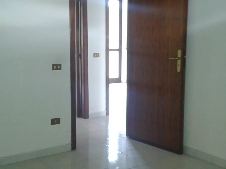 Immagine 3 di Trilocale in affitto  in Via Sbarre Centrali 677 a Reggio Di Calabria