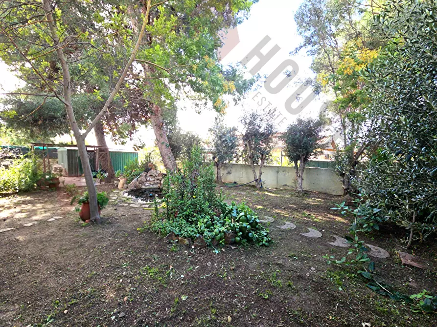 Immagine 16 di Villa in vendita  in Via Logudoro a Quartu Sant'elena