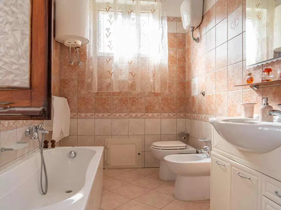 Immagine 27 di Casa indipendente in vendita  a San Sperate