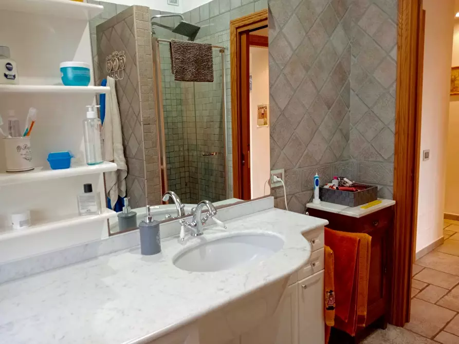 Immagine 9 di Casa semindipendente in vendita  a Santo Stefano Di Magra