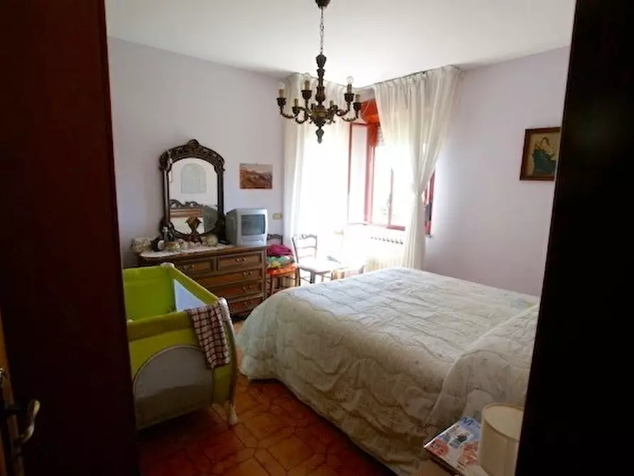 Immagine 10 di Pentalocale in vendita  a Fosdinovo