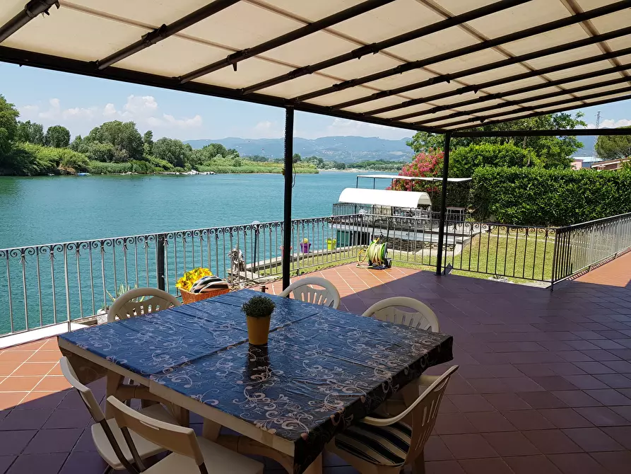 Immagine 3 di Casa semindipendente in vendita  a Ameglia