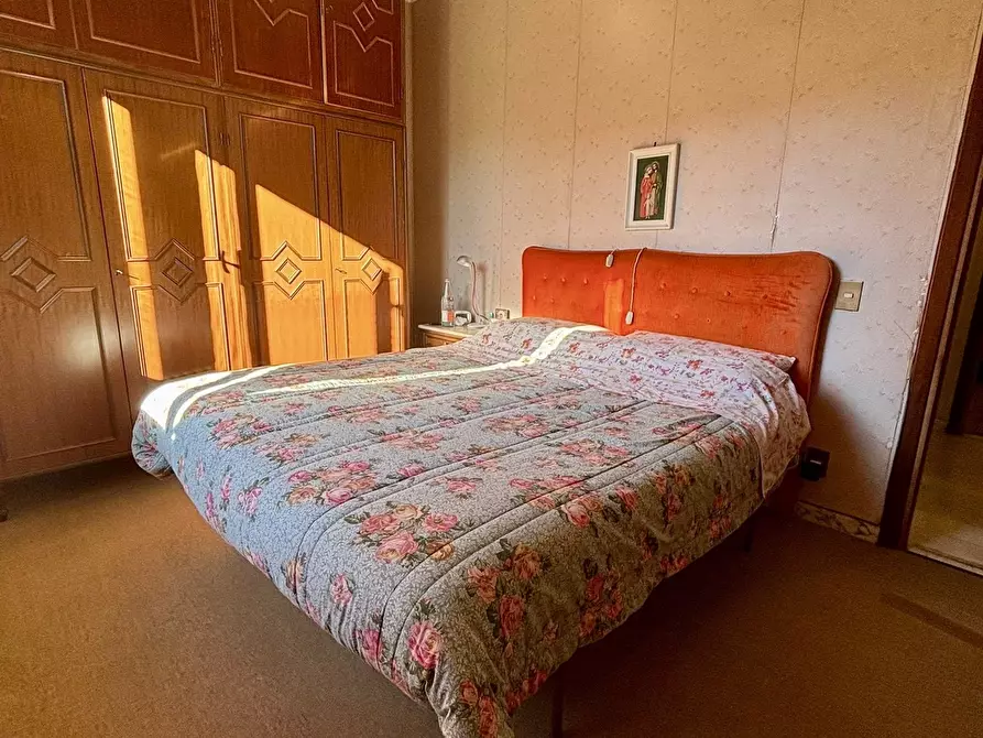 Immagine 14 di Casa indipendente in vendita  a Ameglia