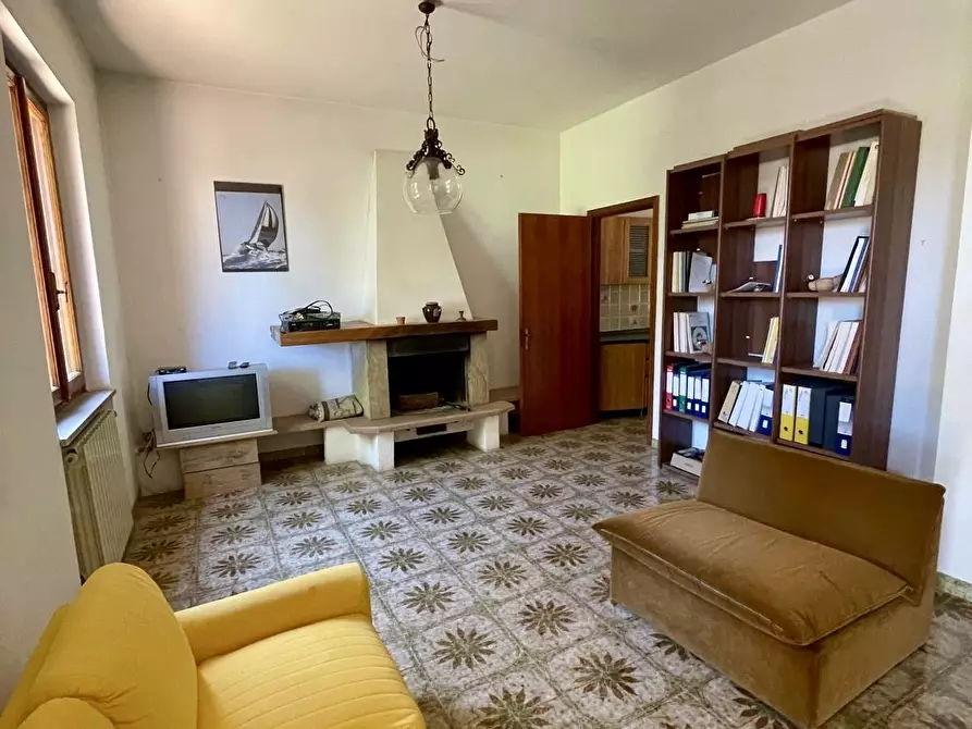 Immagine 9 di Casa semindipendente in vendita  a Ameglia