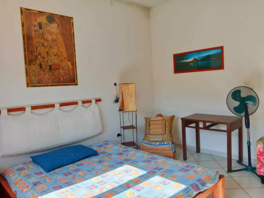 Immagine 13 di Trilocale in vendita  a Ameglia