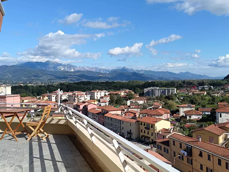 Immagine 1 di Attico in vendita  a Arcola