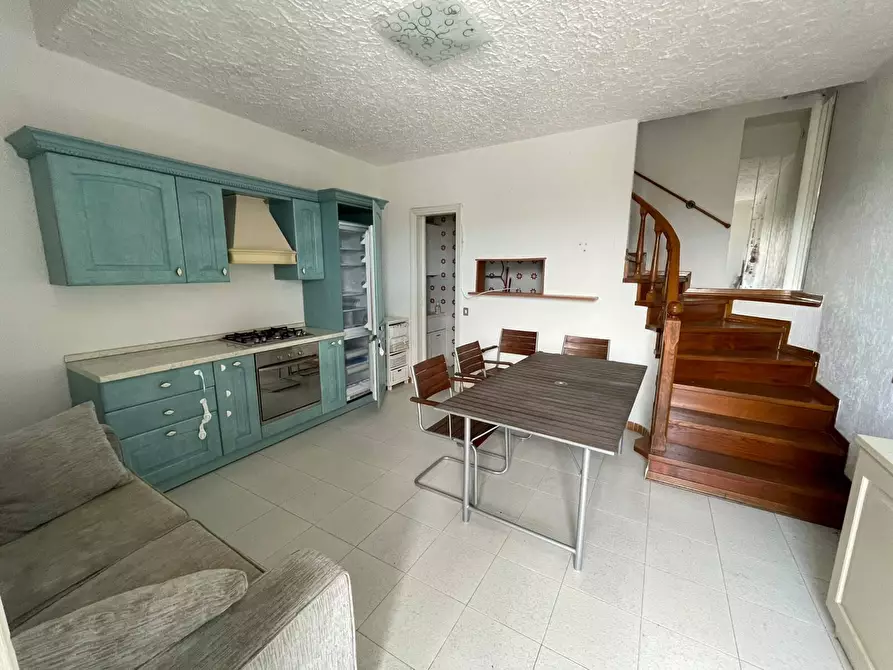 Immagine 7 di Porzione di casa in vendita  a Ameglia