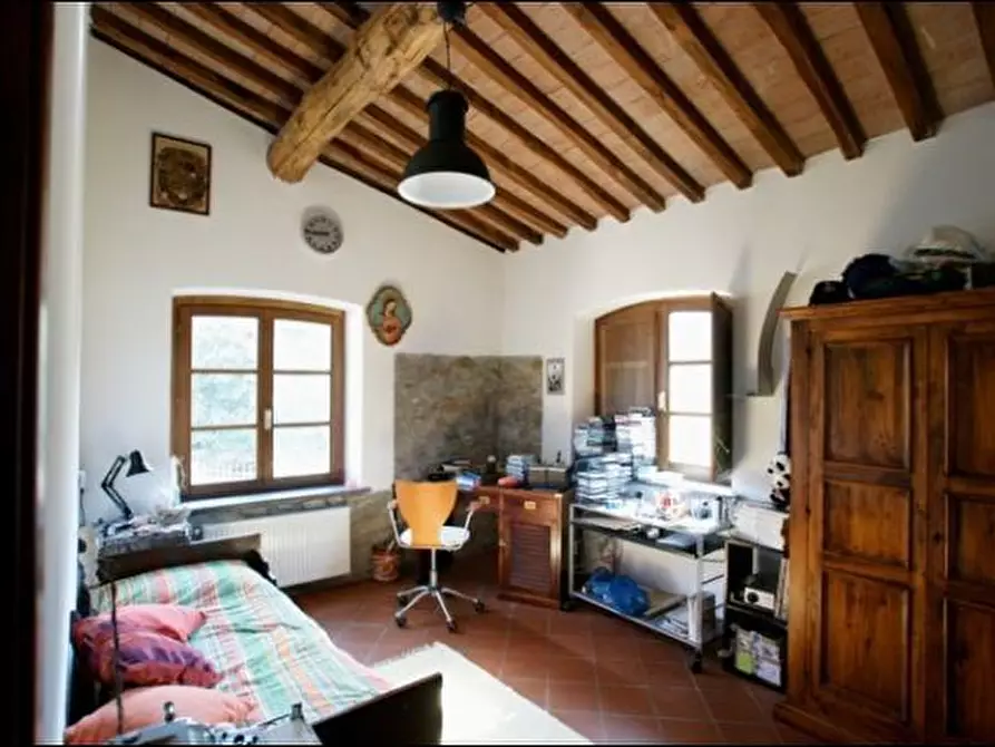 Immagine 17 di Villa in vendita  a Ameglia