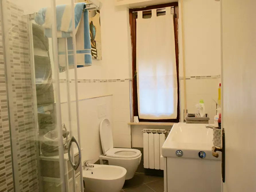 Immagine 6 di Quadrilocale in vendita  a Lerici