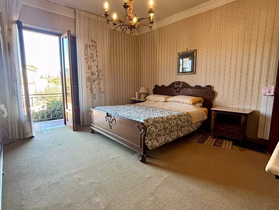 Immagine 11 di Casa indipendente in vendita  a Ameglia