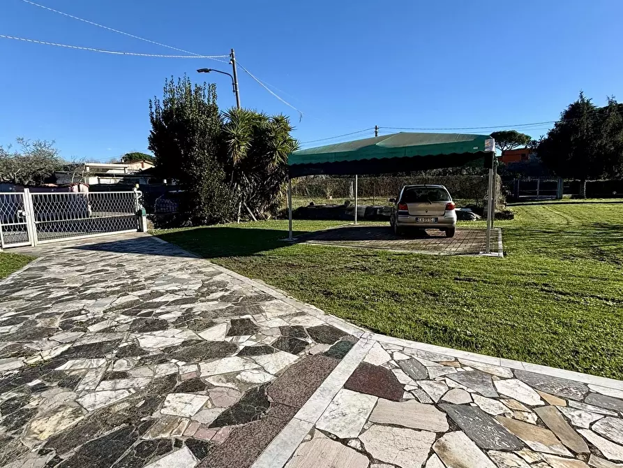 Immagine 28 di Casa indipendente in vendita  a Ameglia