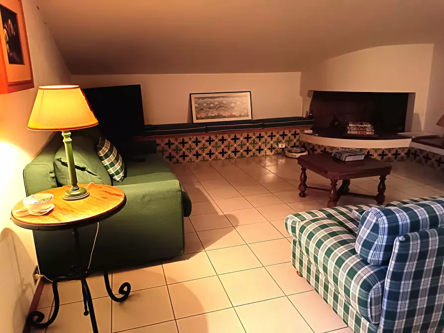 Immagine 3 di Mansarda in vendita  a Sarzana