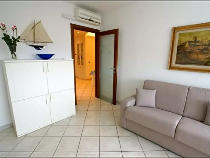 Immagine 3 di Trilocale in vendita  a Lerici