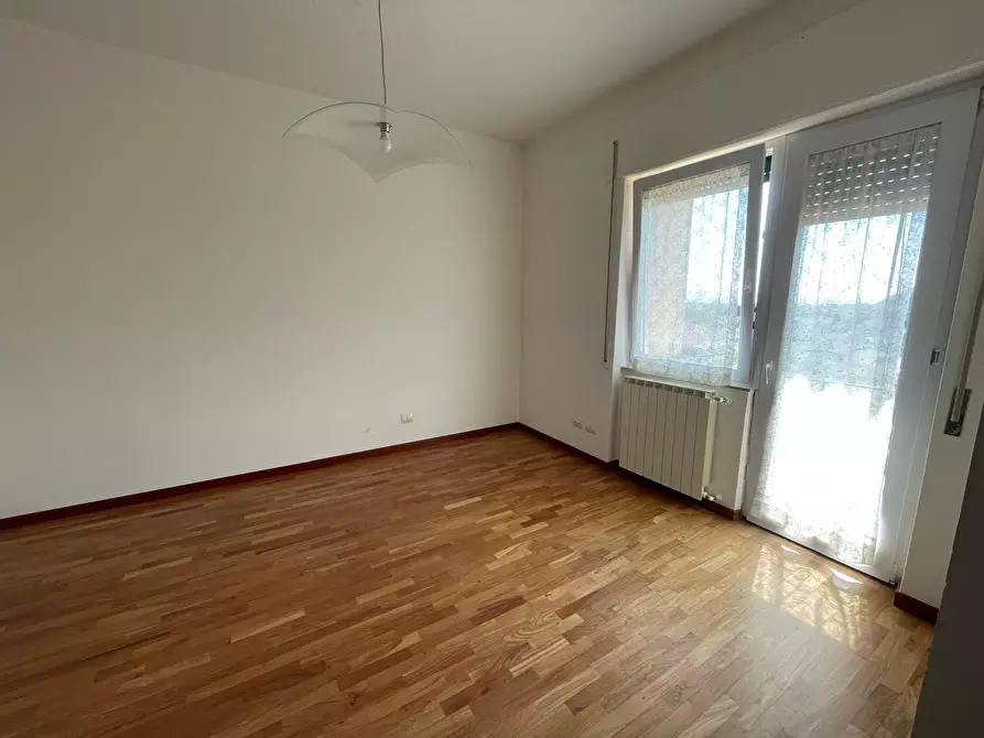 Immagine 5 di Quadrilocale in vendita  in Via Cafaggio 1 a Ameglia