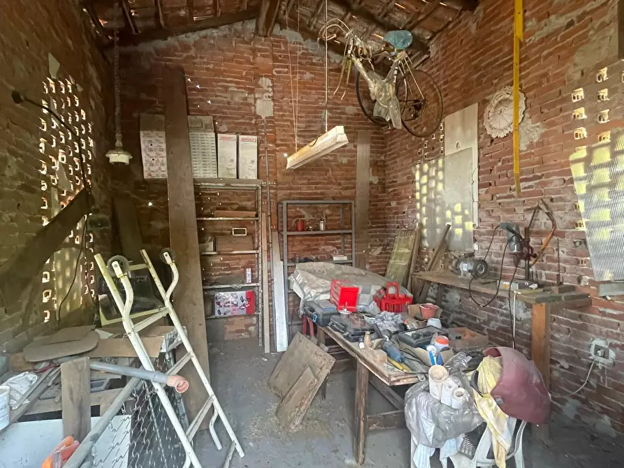 Immagine 17 di Casa indipendente in vendita  a Ameglia