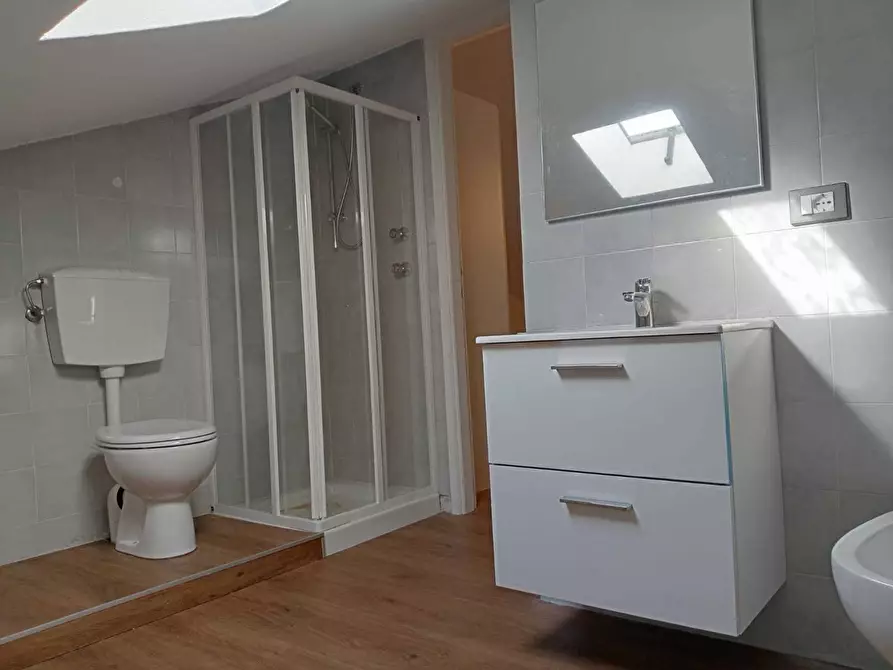 Immagine 4 di Mansarda in vendita  a Ameglia