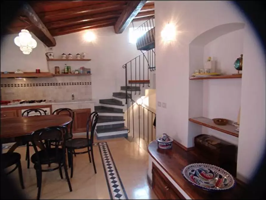 Immagine 4 di Terratetto in vendita  a Ameglia