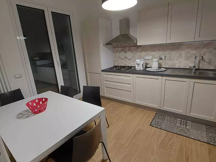 Immagine 9 di Appartamento in affitto  in Via Cisa a Sarzana