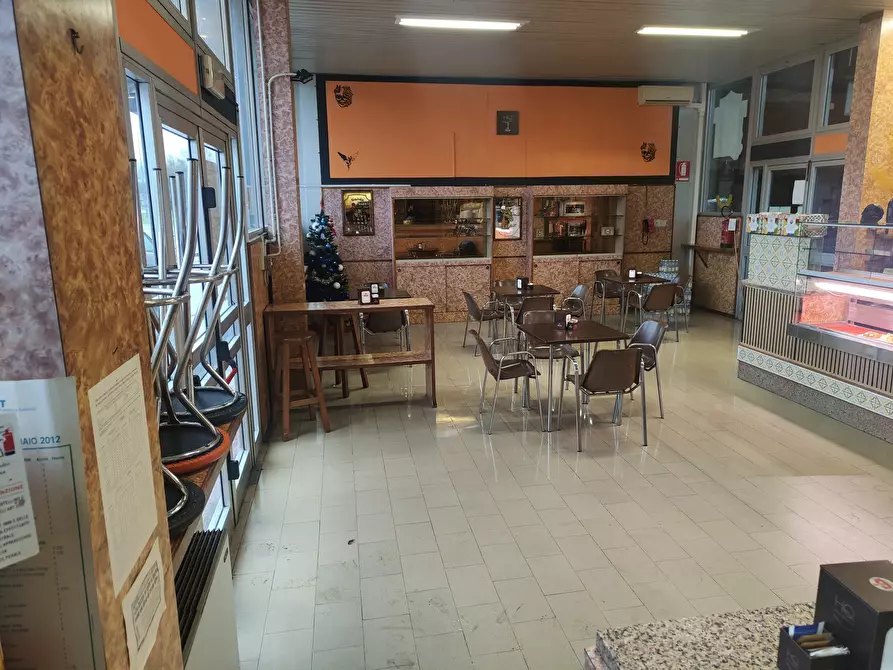 Immagine 3 di Bar / Ristorante in vendita  in via cisa a Sarzana