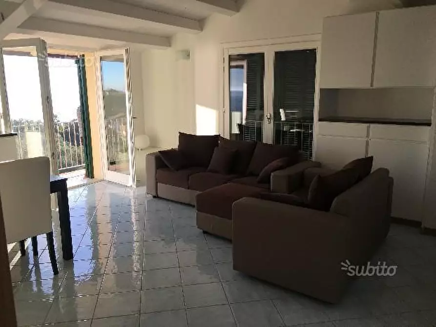 Immagine 11 di Appartamento in affitto  in via fiascherino a Lerici