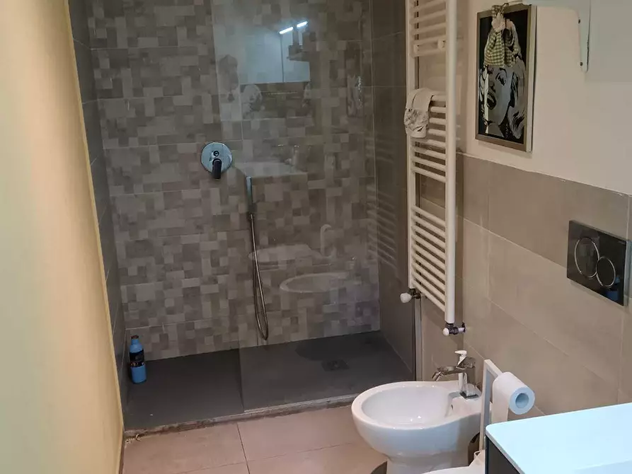 Immagine 12 di Appartamento in vendita  in via vitt. emanuele a Vezzano Ligure