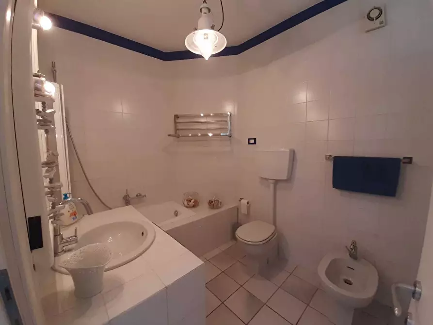 Immagine 12 di Appartamento in affitto  in VIA SANTA TERESA 26 a Lerici