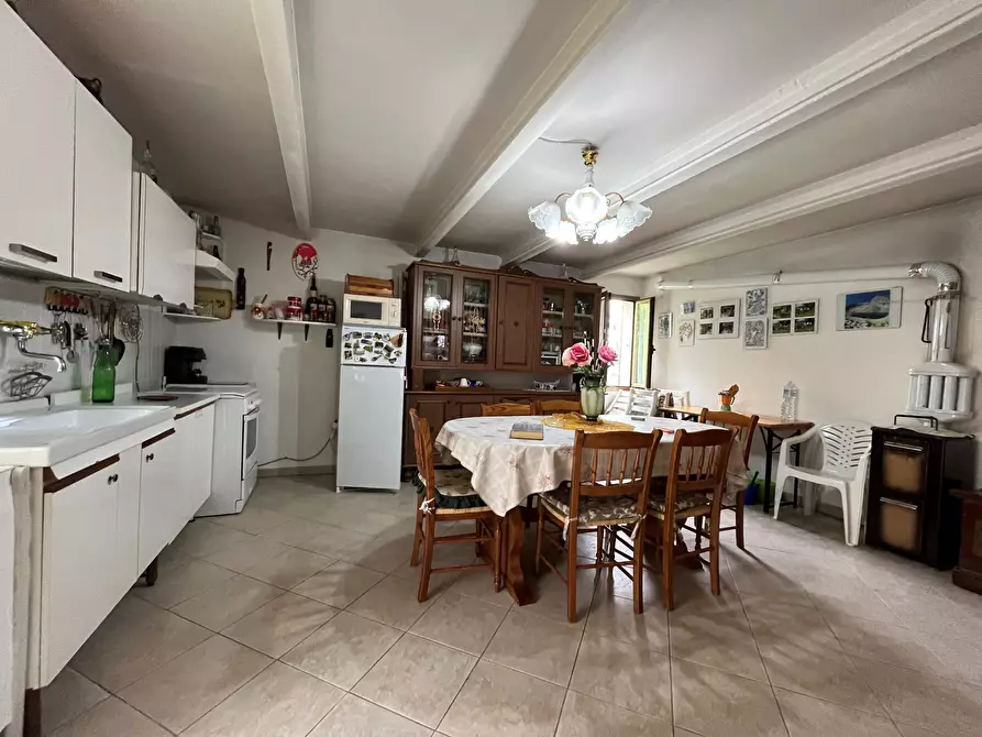 Immagine 8 di Casa indipendente in vendita  in Contrada Valle 6 a Poggio San Marcello