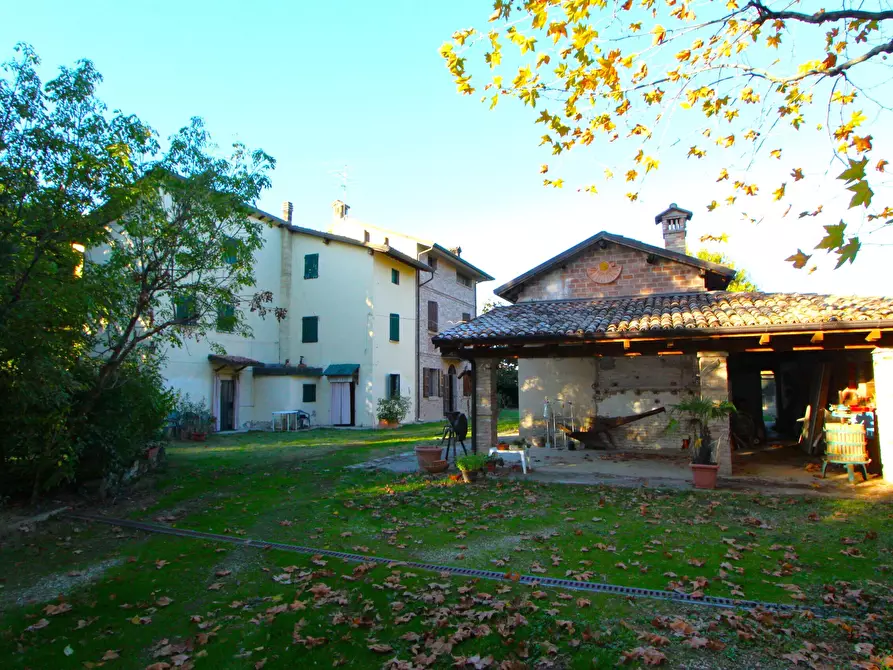 Immagine 13 di Porzione di casa in vendita  in Via Magazzino a Valsamoggia