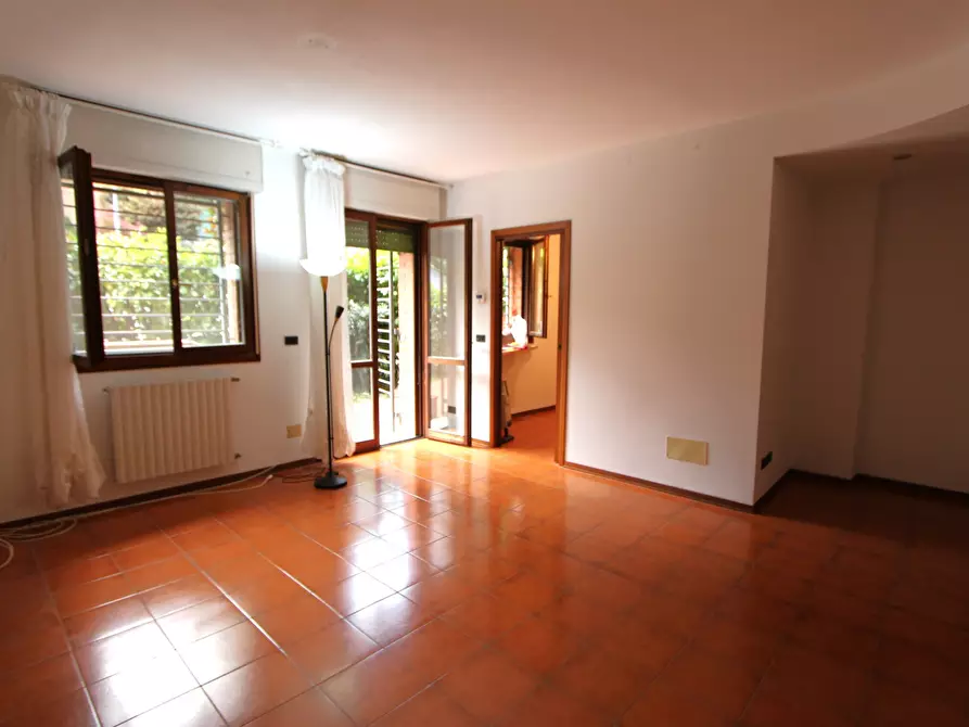 Immagine 8 di Appartamento in vendita  in Via Ugo la Malfa 15 a Valsamoggia