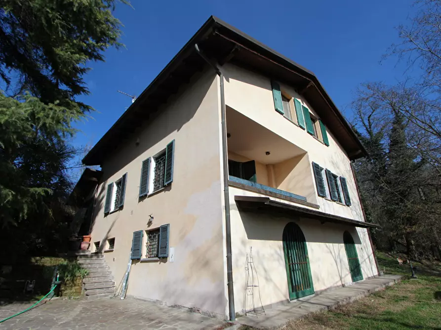 Immagine 2 di Casa indipendente in vendita  in Via Ca' Foscolo a Valsamoggia